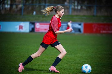 Bild 26 - wBJ VfL Pinneberg - Waldd�rfer SV : Ergebnis: 5:0
